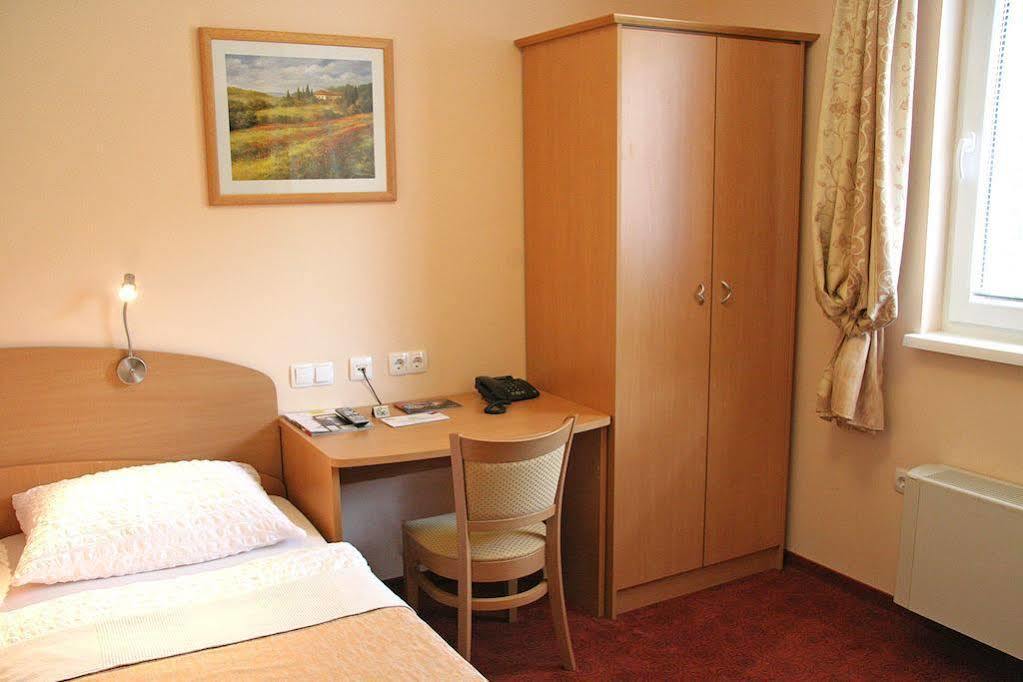 Guest House Pri Gondoli Maribor Zewnętrze zdjęcie